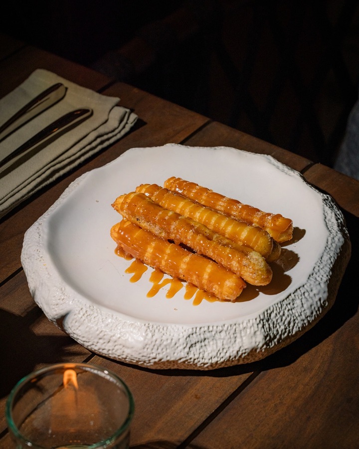 Plated signature dish at Té Kila